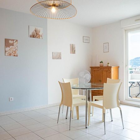 T2 Tout Confort Proche Centre Hyeres & Plages Exteriér fotografie